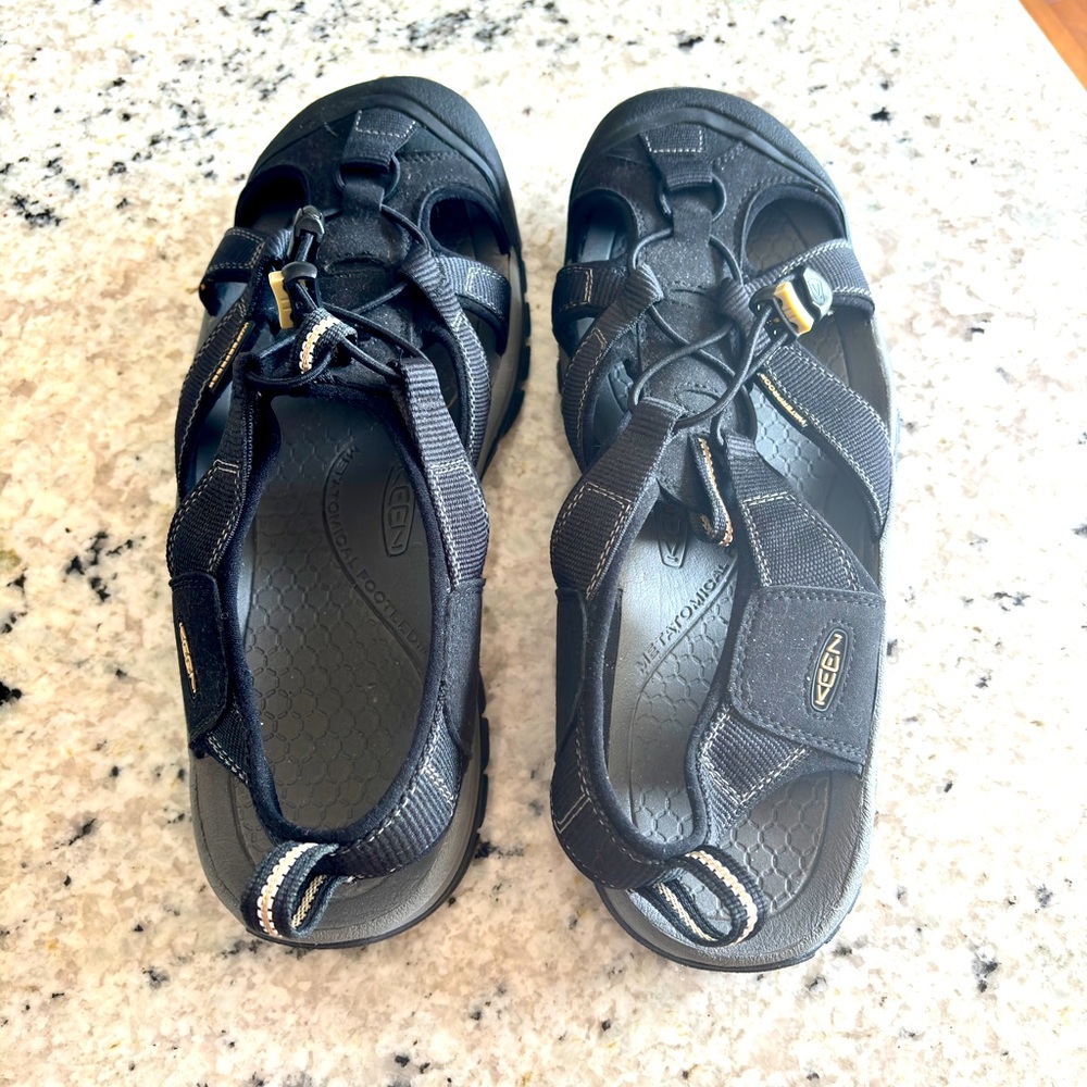 keen men newport sandal • 11.5• black
